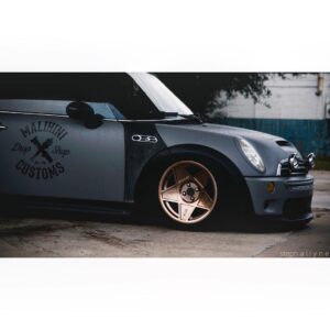@malihinicustoms with the