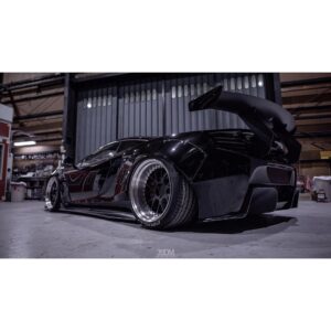 Got wing? LB McLaren MP4