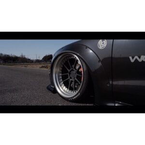 Quick close up on the LB