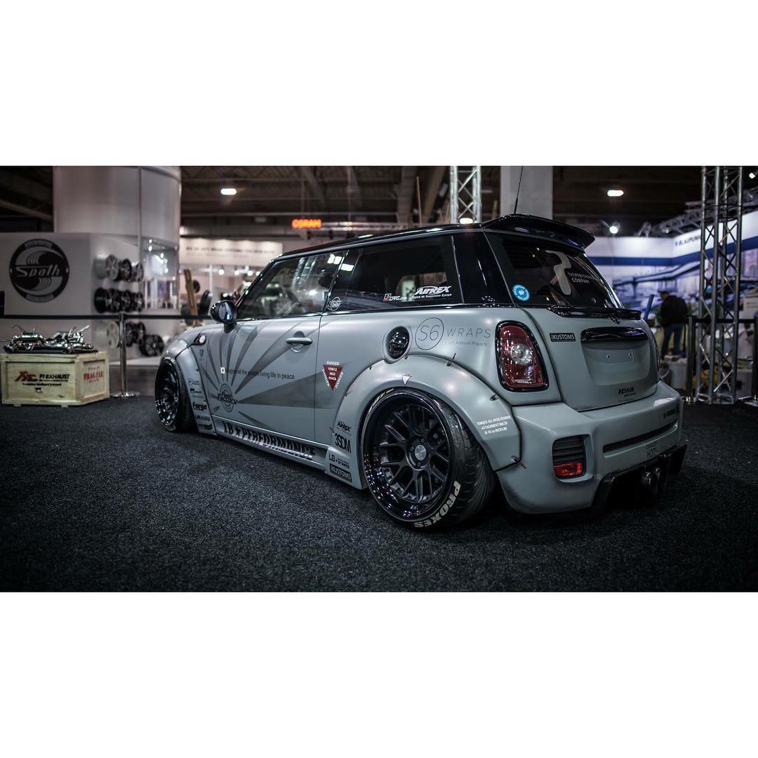 LB Works Mini 
@essenmoto