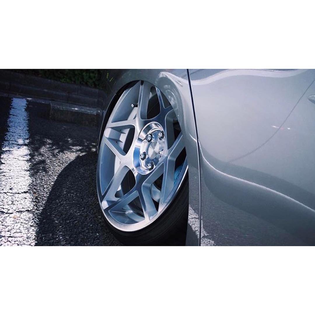 Got camber? @minorufhcc Got camber? @minorufhcc