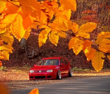 my r32 and color autumn | DQudkSLjFqg